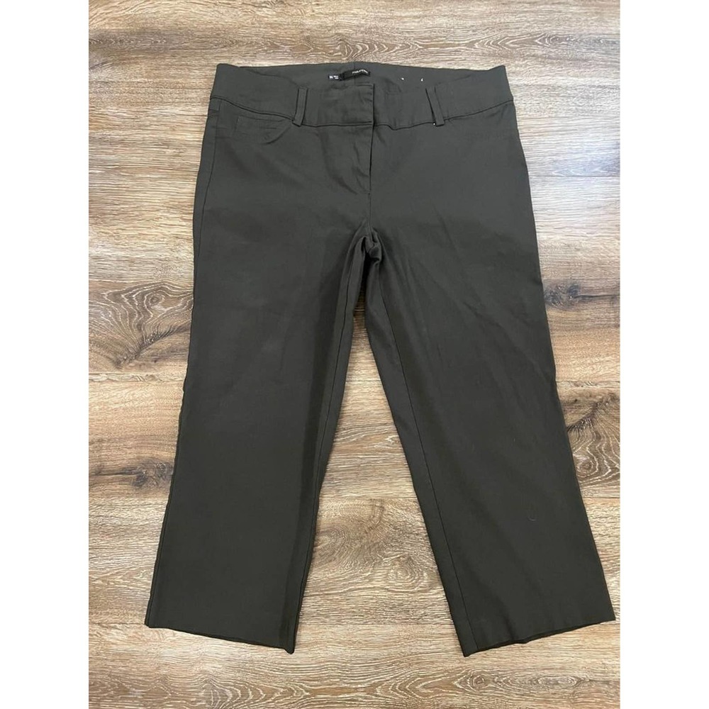 Maurices women’s grey capris size 15/16